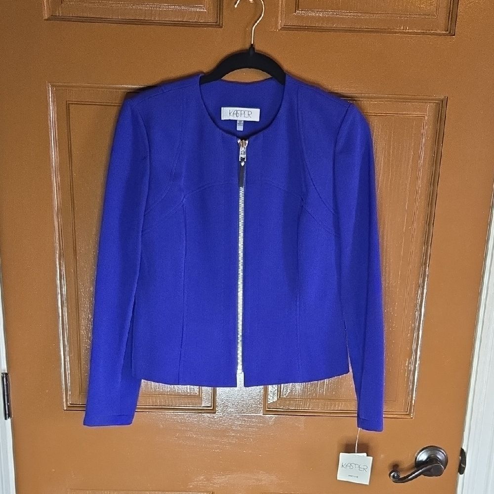 Kasper-Grape round neck zip up front jkt Sz 4P NWT